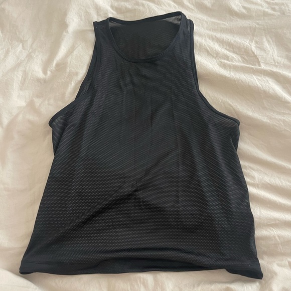Black lululemon tank - Picture 1 of 3